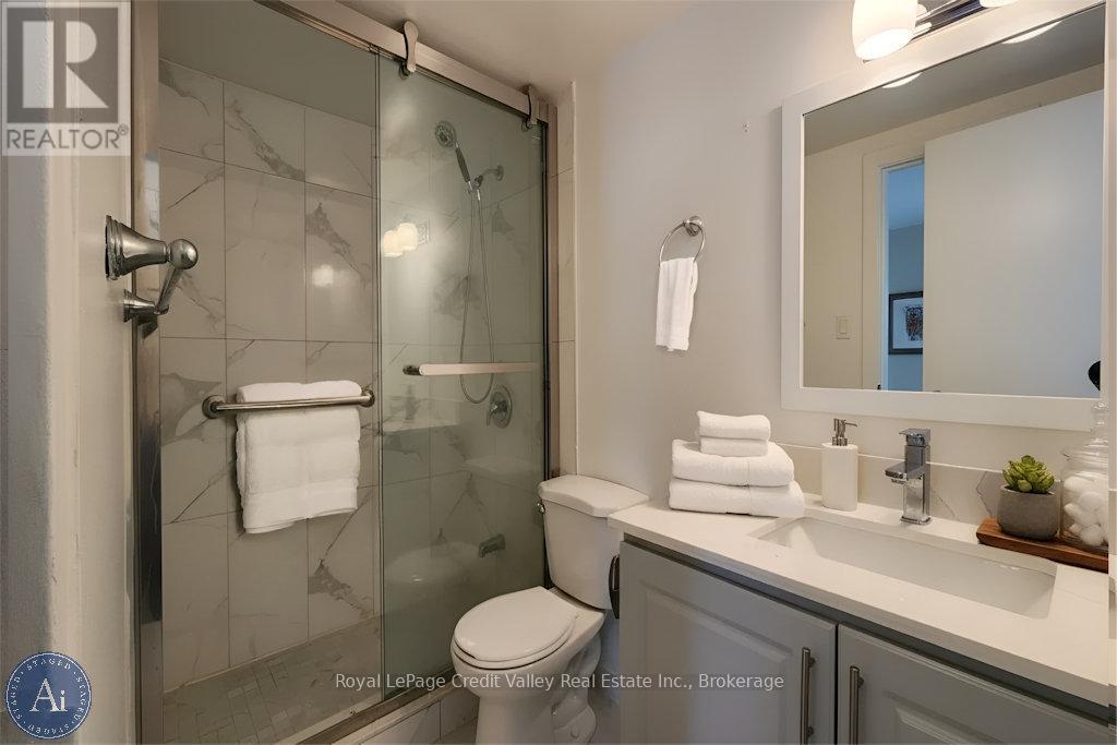 #209 2835 ISLINGTON AVENUE - 11