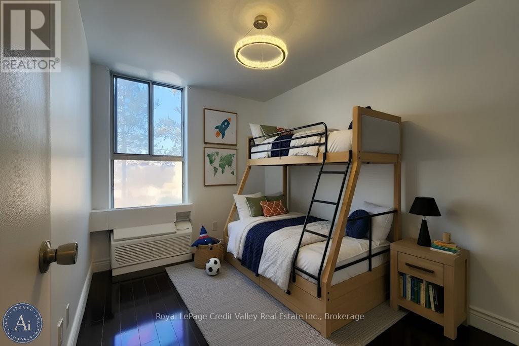 #209 2835 ISLINGTON AVENUE - 12