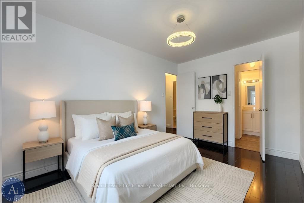 #209 2835 ISLINGTON AVENUE - 13