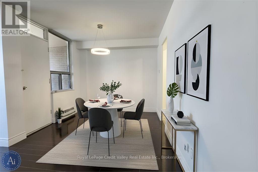 #209 2835 ISLINGTON AVENUE - 7