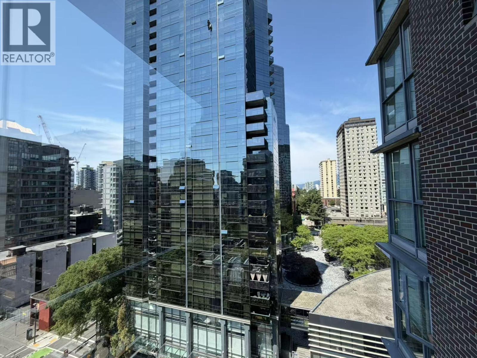 1068 HORNBY STREET, Vancouver — photo 3
