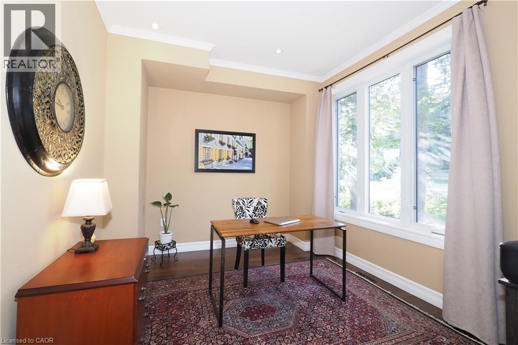 530 ST ANDREW Street E - 17