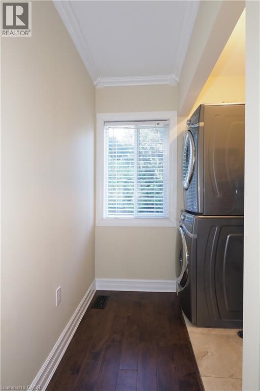 530 ST ANDREW Street E - 36
