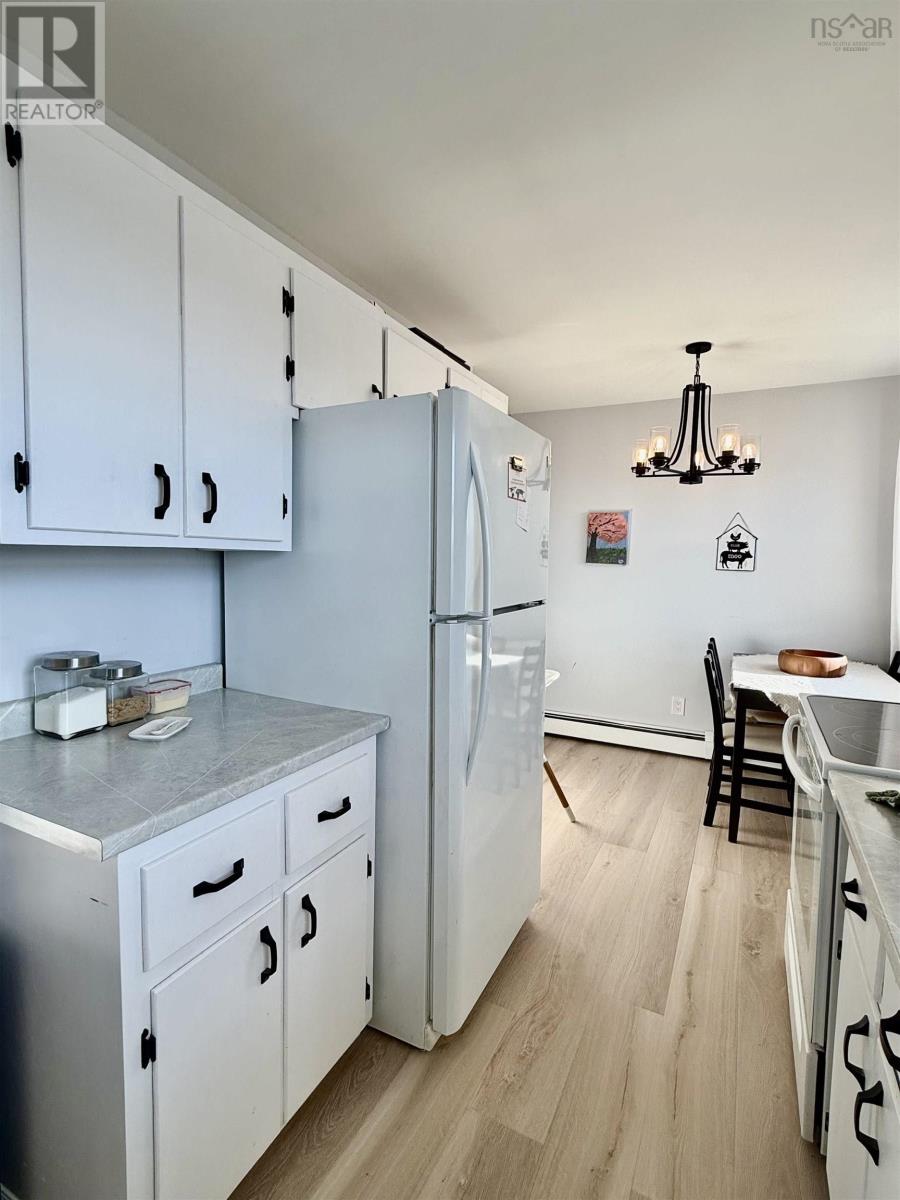733 Sharpes Lane - 5