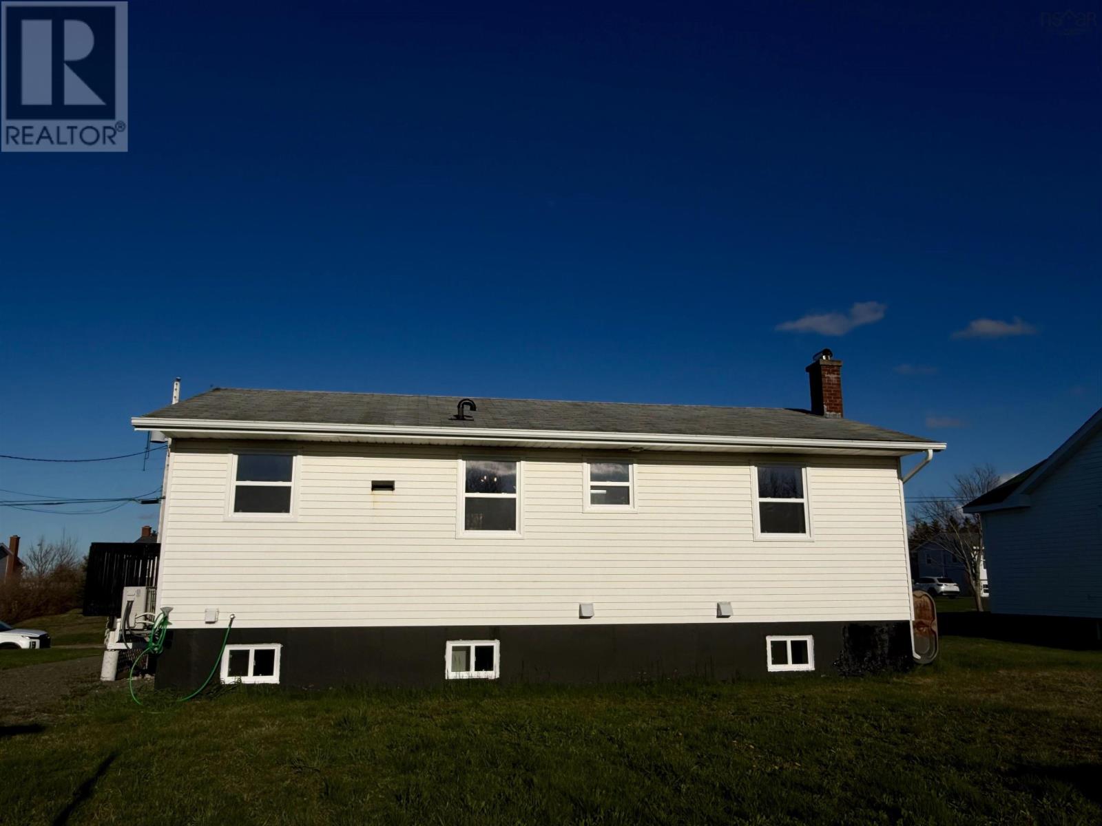 733 Sharpes Lane - 3