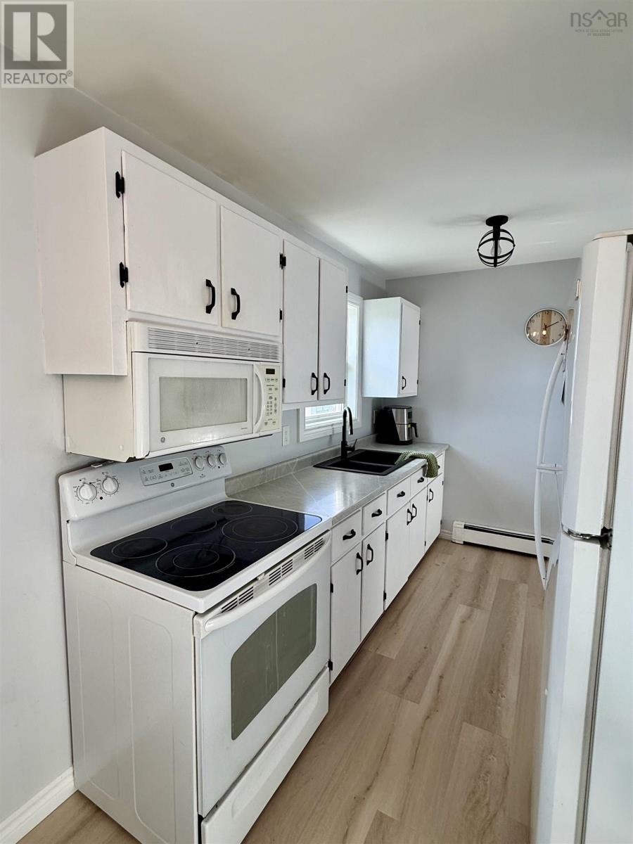 733 Sharpes Lane - 6