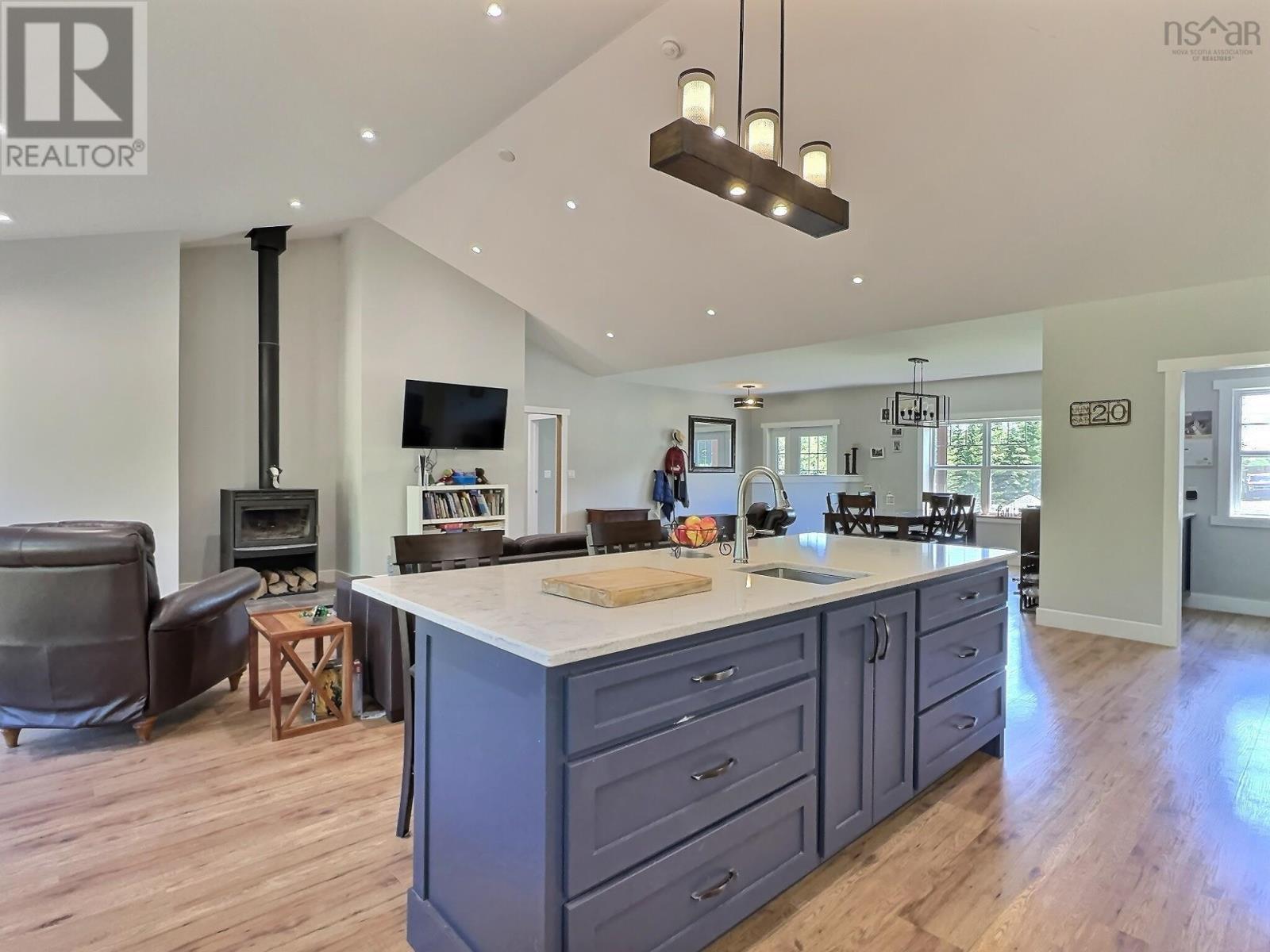 1020 Shortts Lake West Road - 5