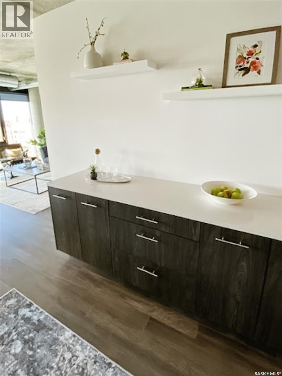#1202 490 2nd AVENUE S - 25