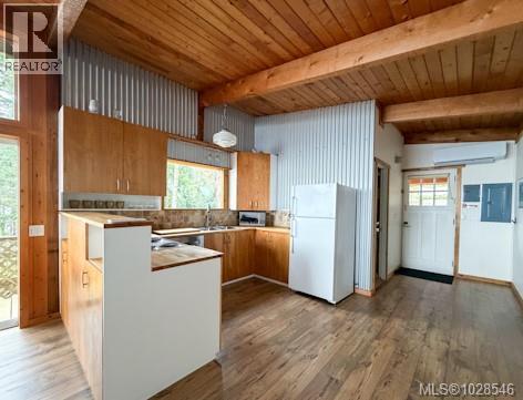 811 Canso Rd - 8