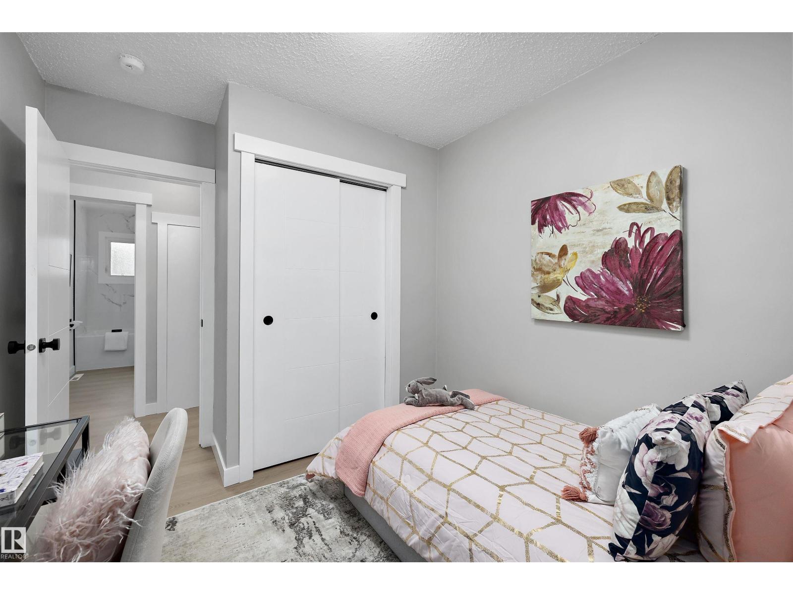 12912 103 ST NW - 25