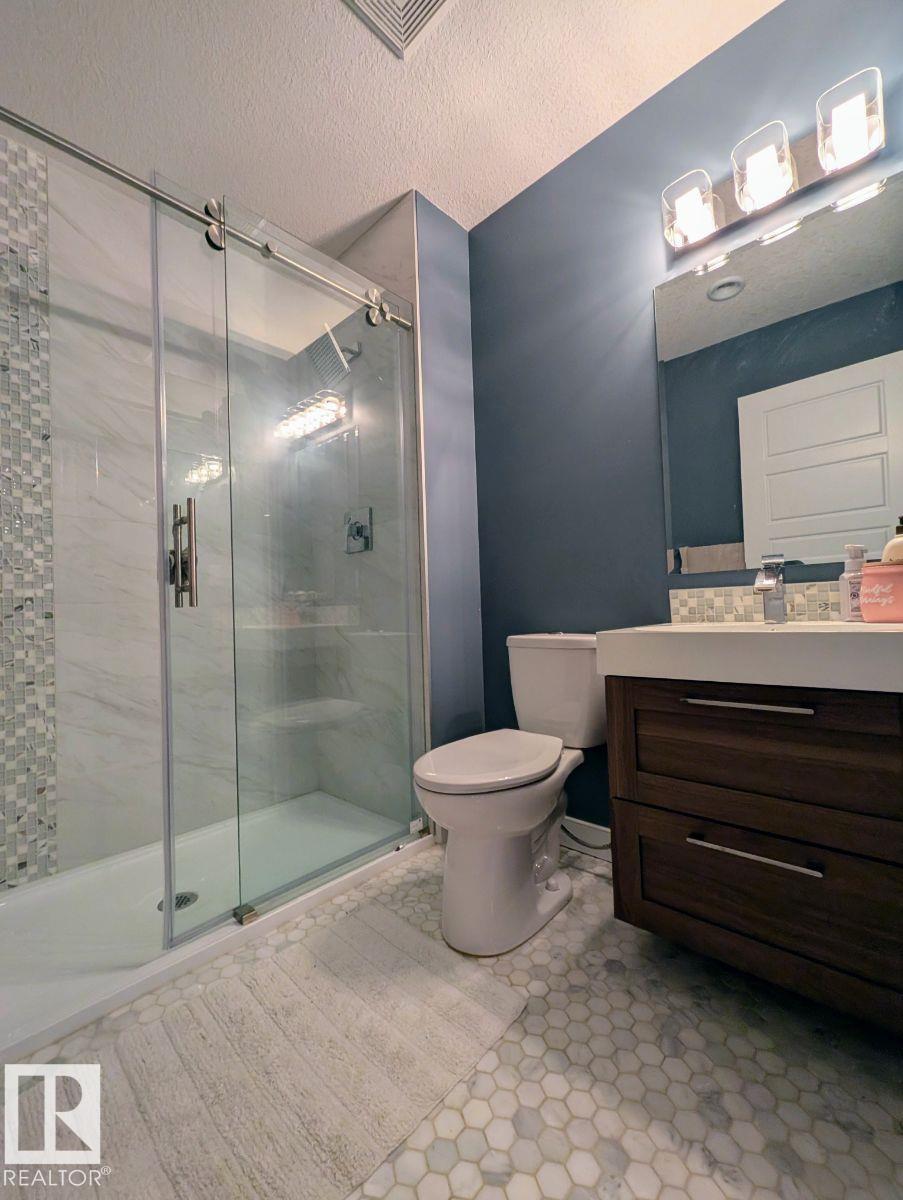 2327 FREZENBERG AV NW — photo 34