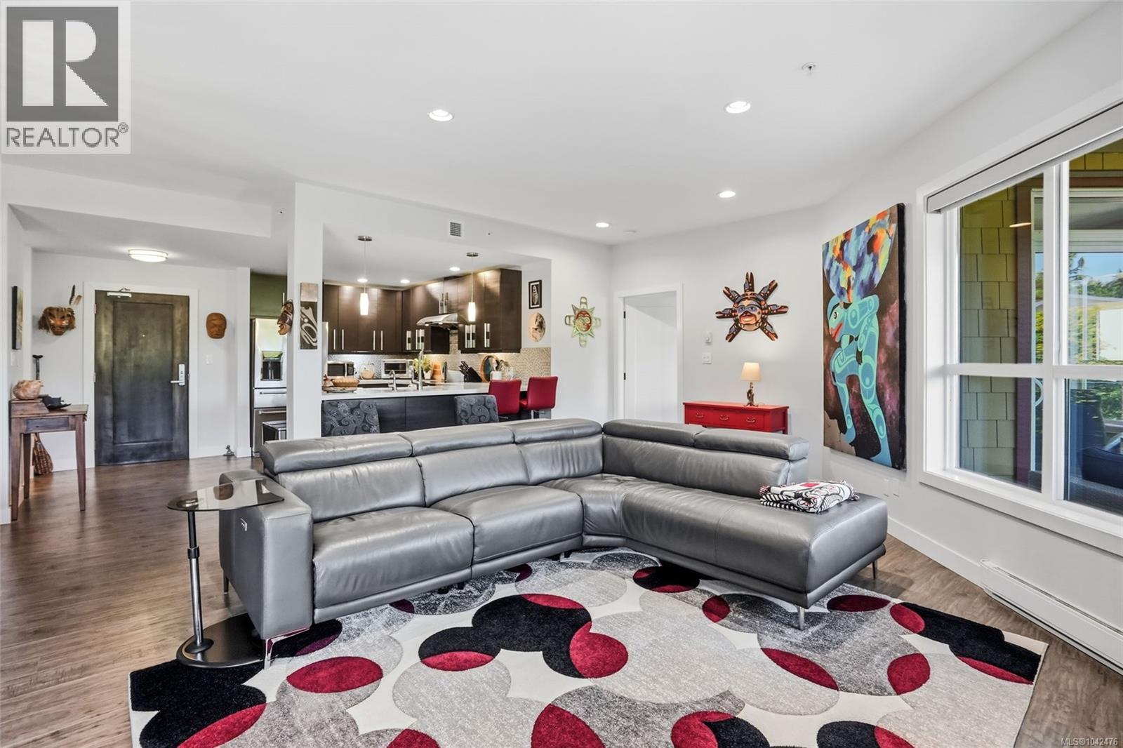 #203 439 College Rd - 30