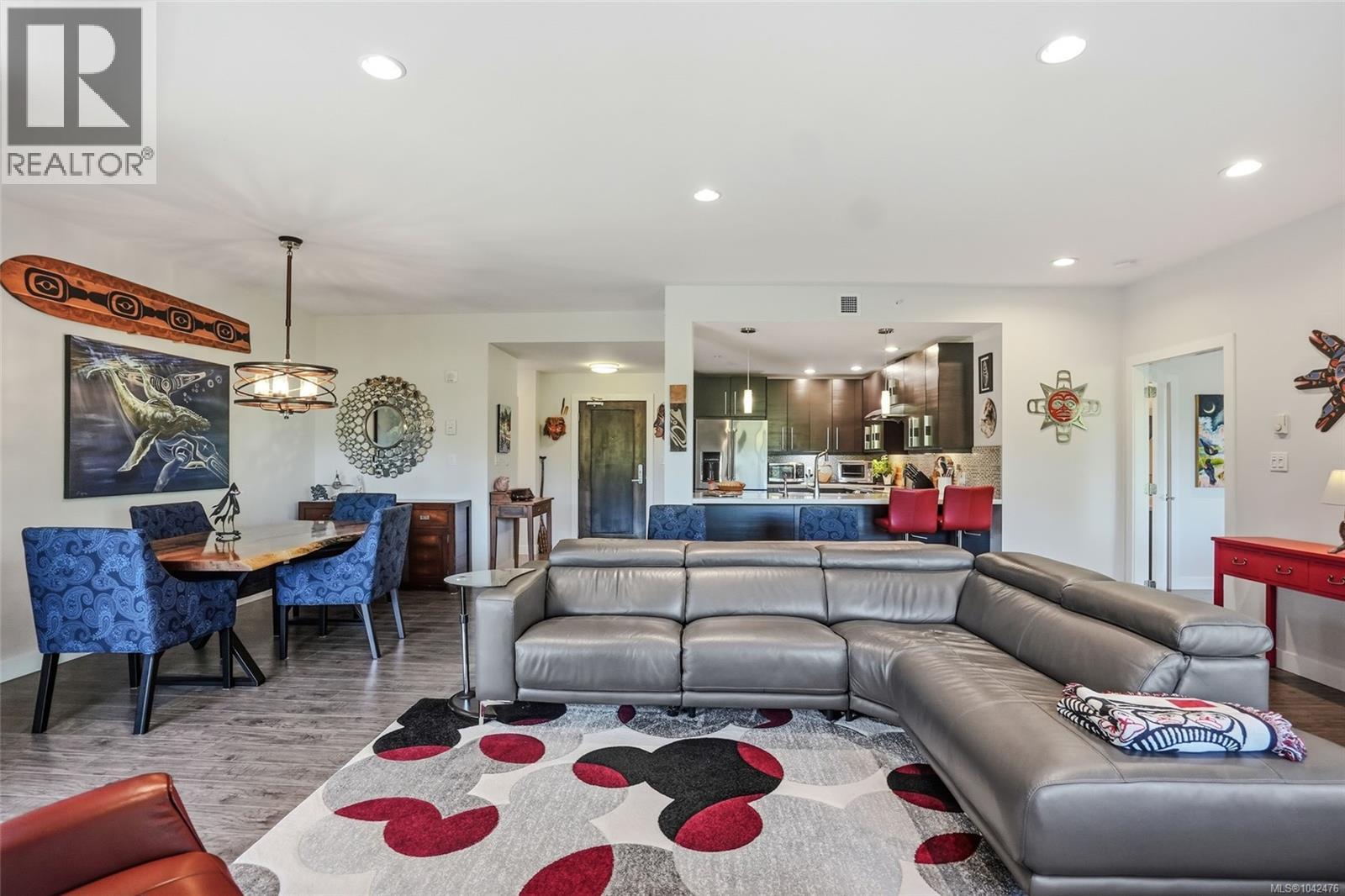#203 439 College Rd - 39