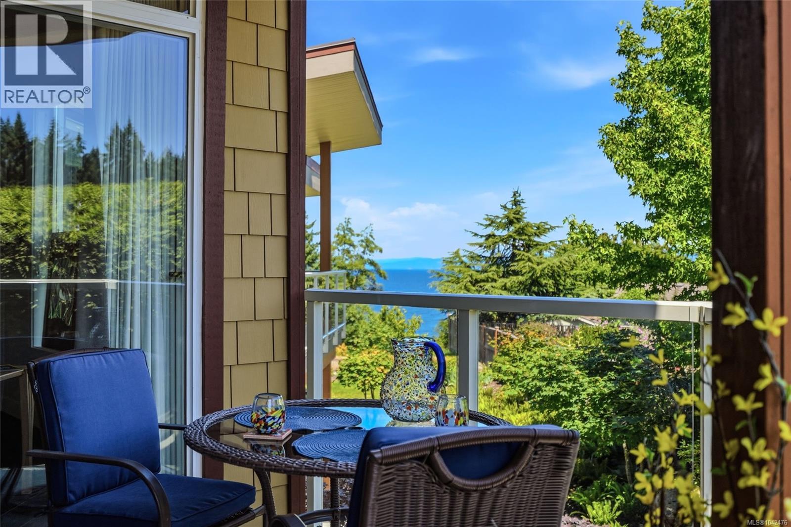 203 439 College Rd, Qualicum Beach