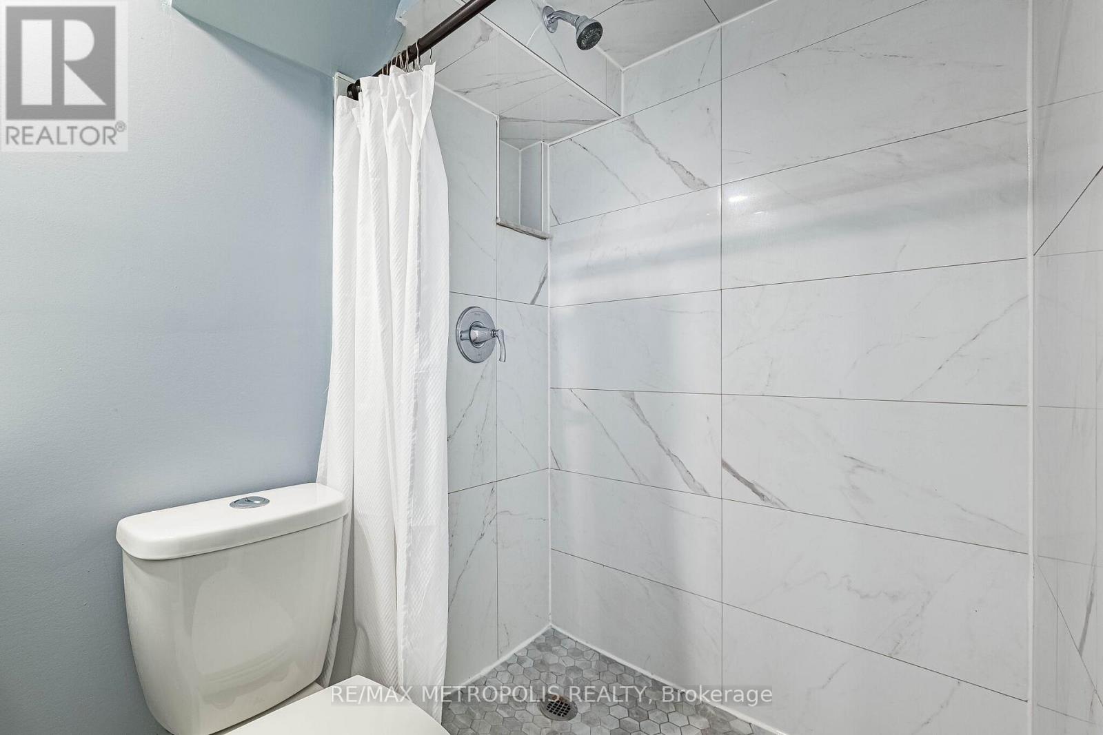 26 BEESTON ROAD - 48