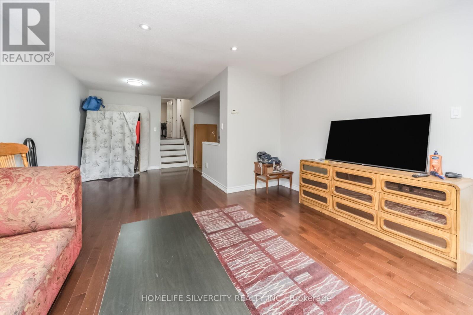 62 ROSEDALE AVENUE W - 11