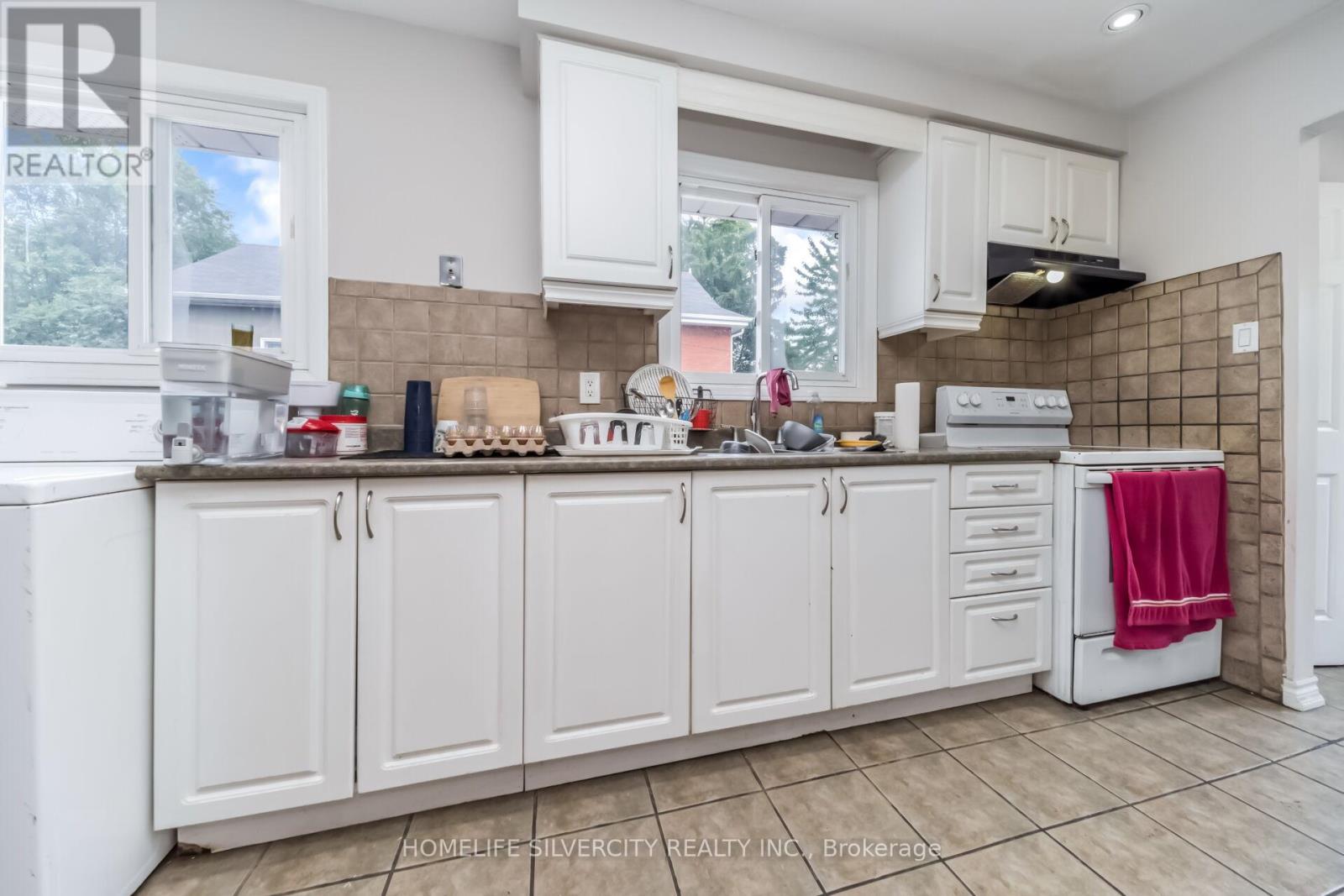 62 ROSEDALE AVENUE W - 17