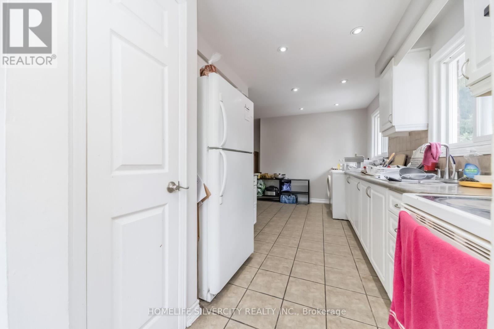 62 ROSEDALE AVENUE W - 18