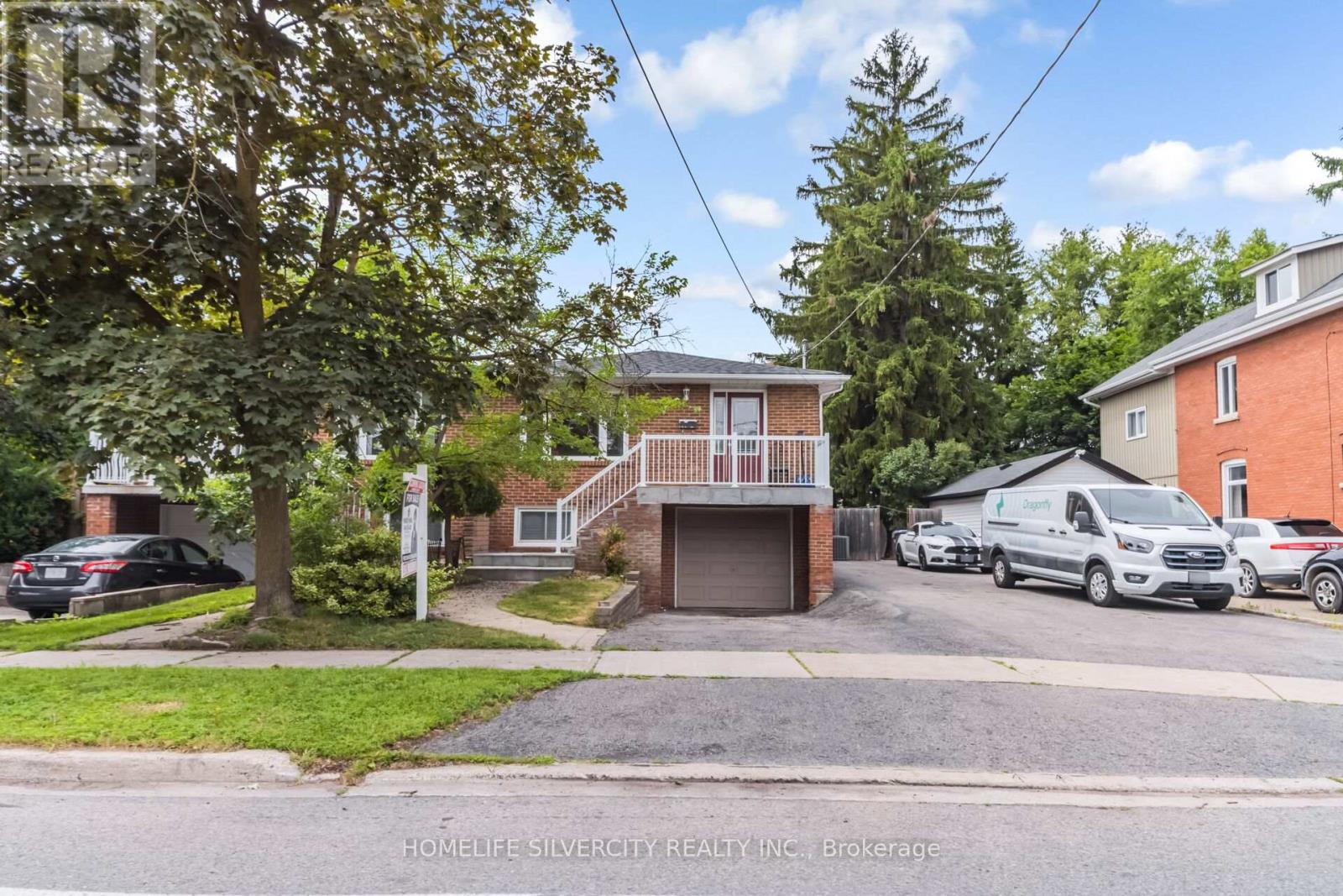 62 ROSEDALE AVENUE W - 2