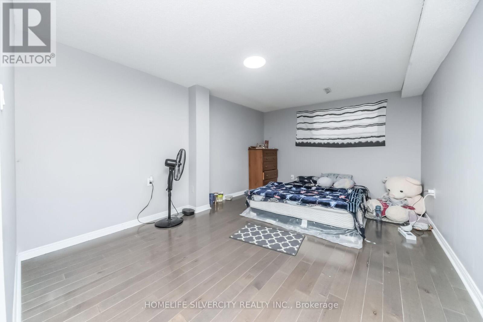 62 ROSEDALE AVENUE W - 42