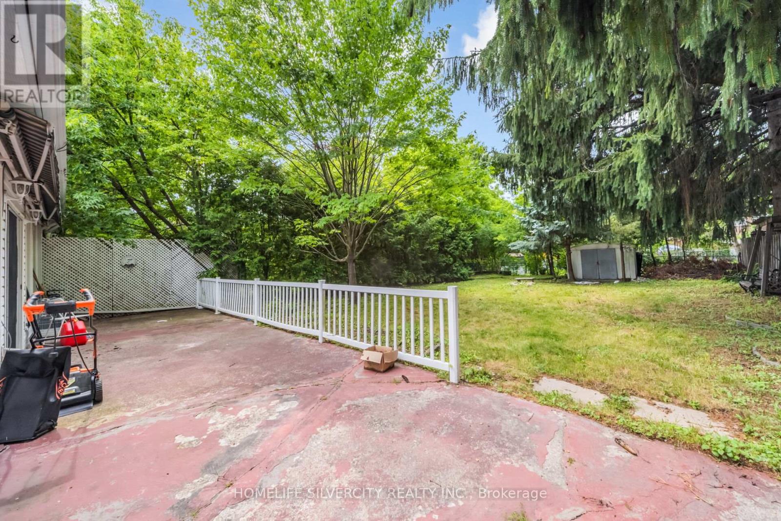 62 ROSEDALE AVENUE W - 47