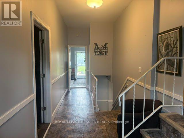 124623 SIMCOE STREET - 5