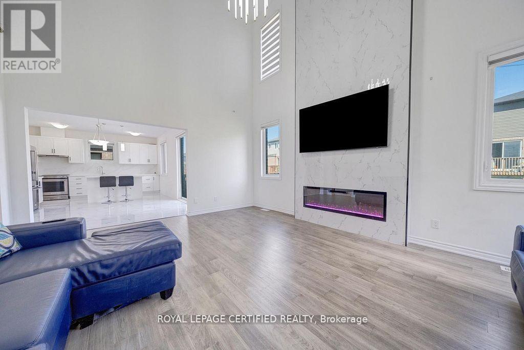 8077 BROOKSIDE DRIVE - 17