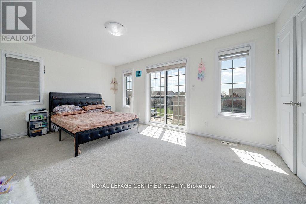 8077 BROOKSIDE DRIVE - 32