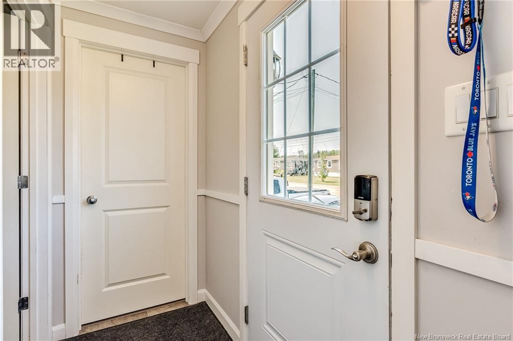 230 Bonaventure Street - 16