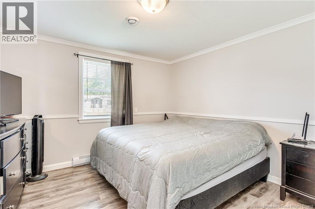 230 Bonaventure Street - Image 33