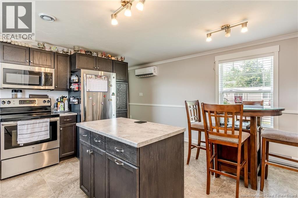230 Bonaventure Street - 24