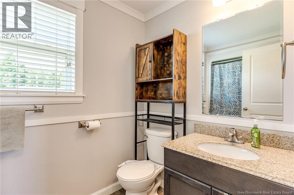 230 Bonaventure Street - 31