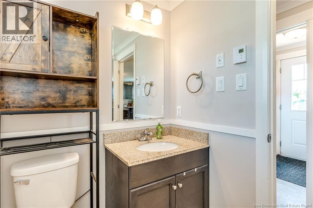 230 Bonaventure Street - 34