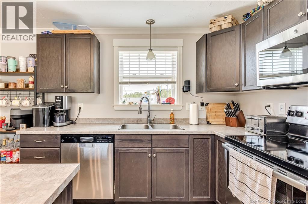 230 Bonaventure Street - 26