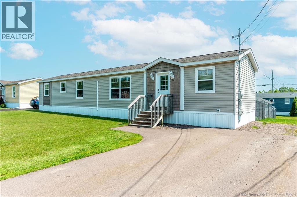 230 Bonaventure Street - 3