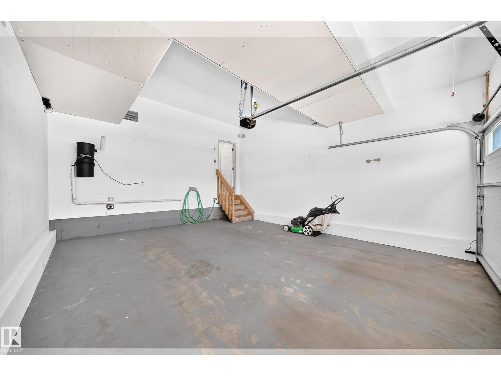 22910 96A AV NW — photo 45