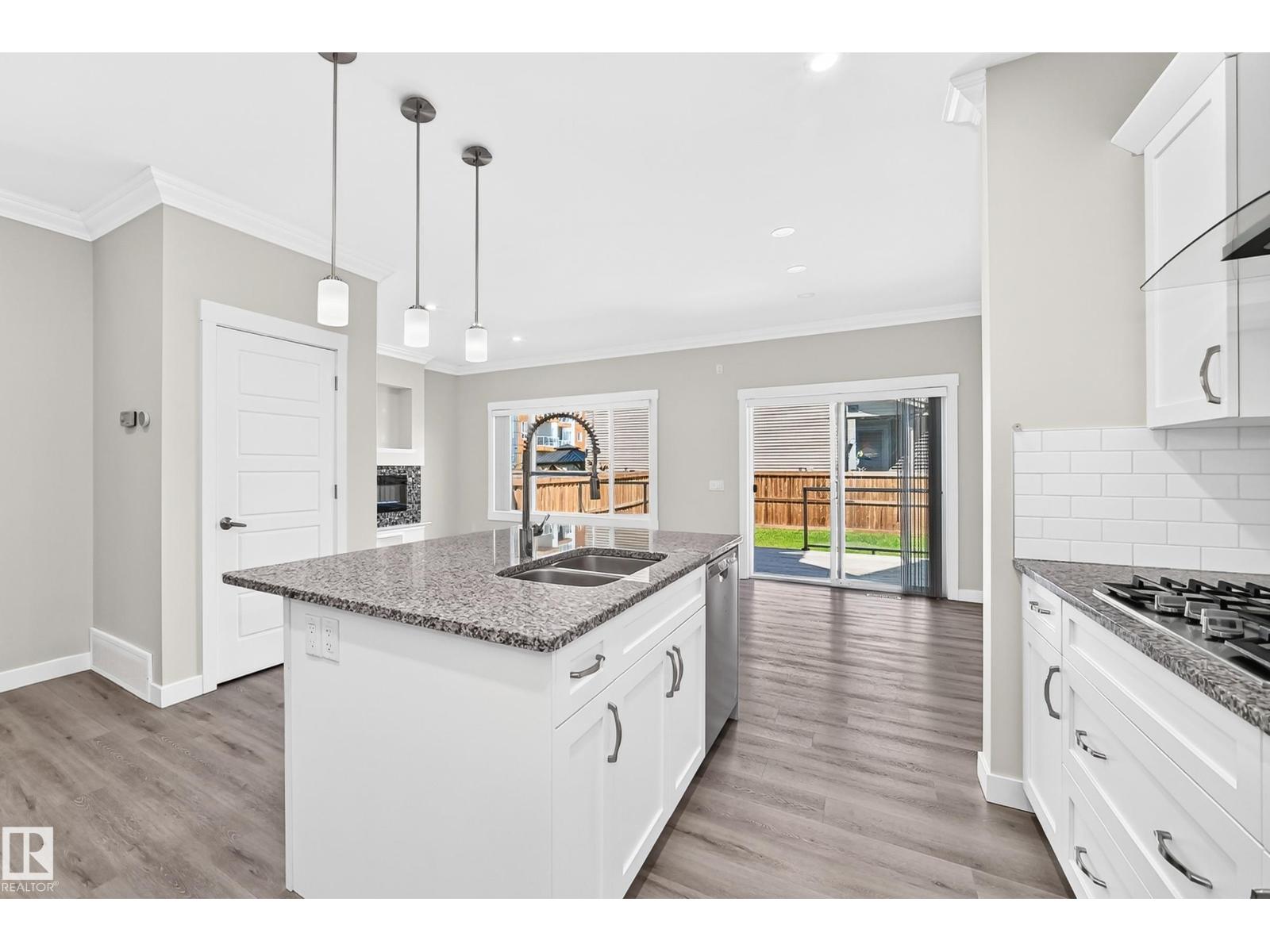 22910 96A AV NW — photo 9