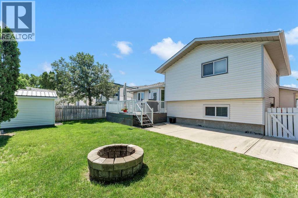 884 Ross Glen Drive SE — photo 43