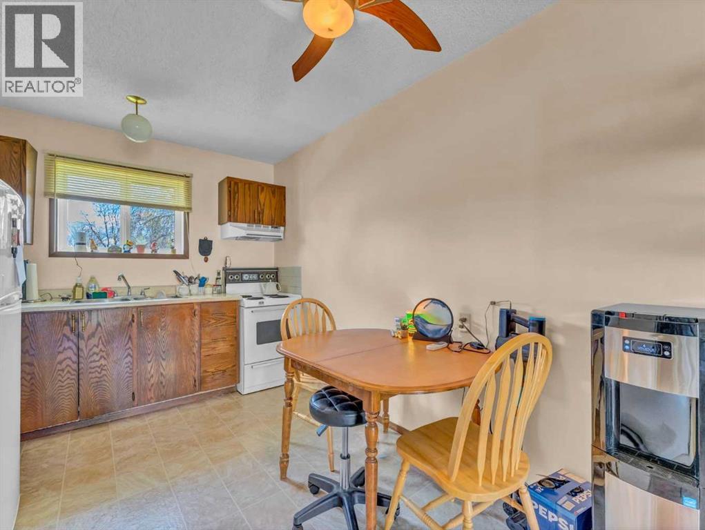 437 3 Avenue - 23