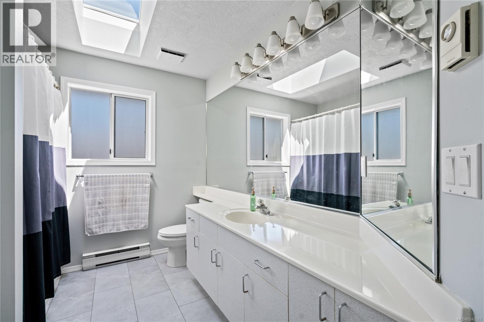 4239 Arbordale Crt - 35