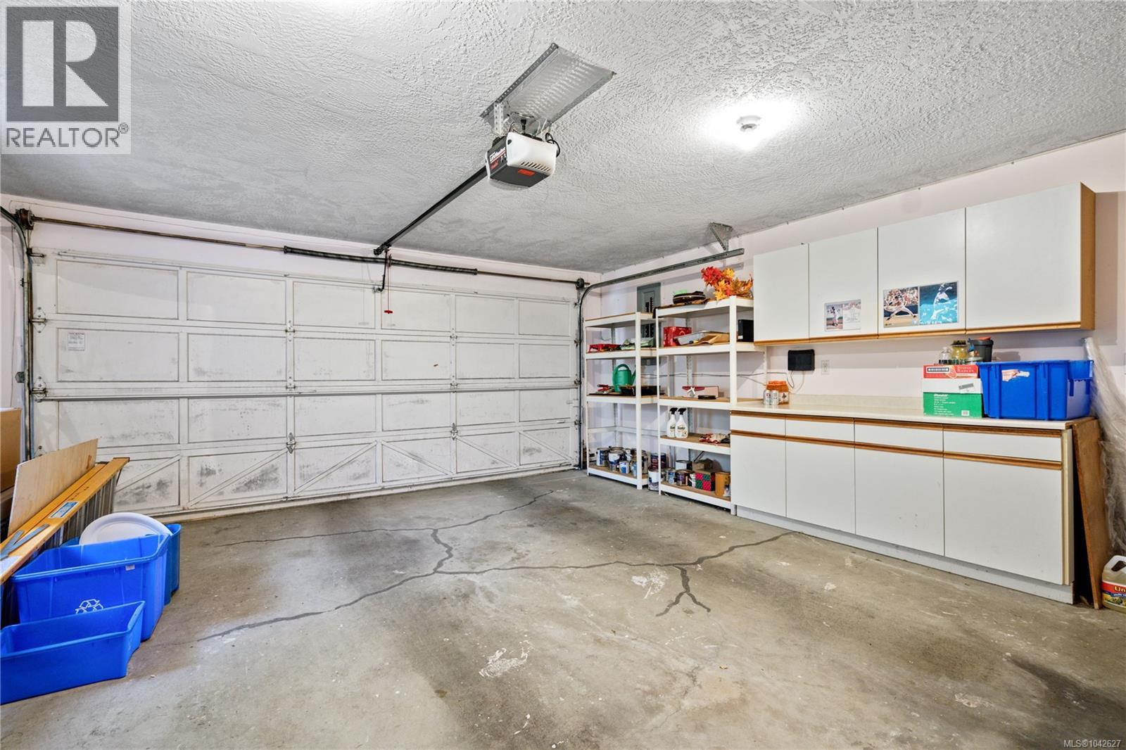 4239 Arbordale Crt - 42