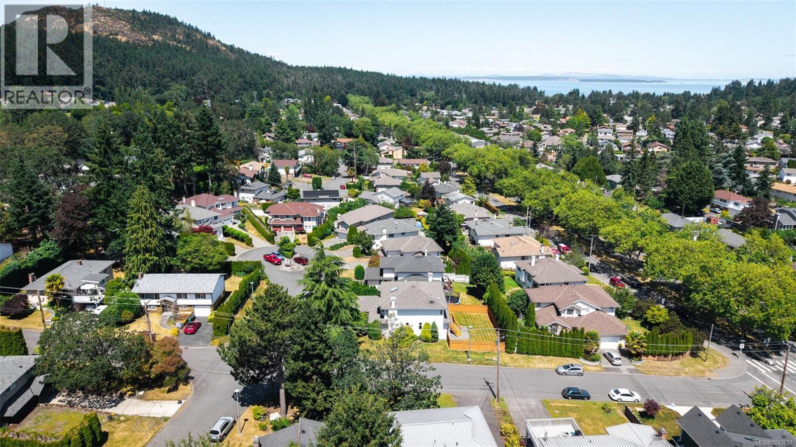 4239 Arbordale Crt - 67