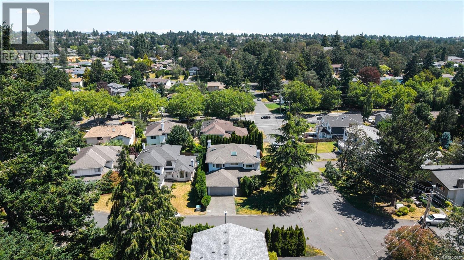 4239 Arbordale Crt - 69