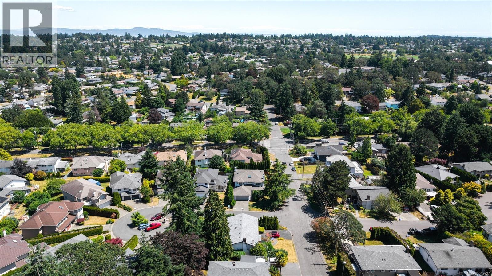 4239 Arbordale Crt - 70