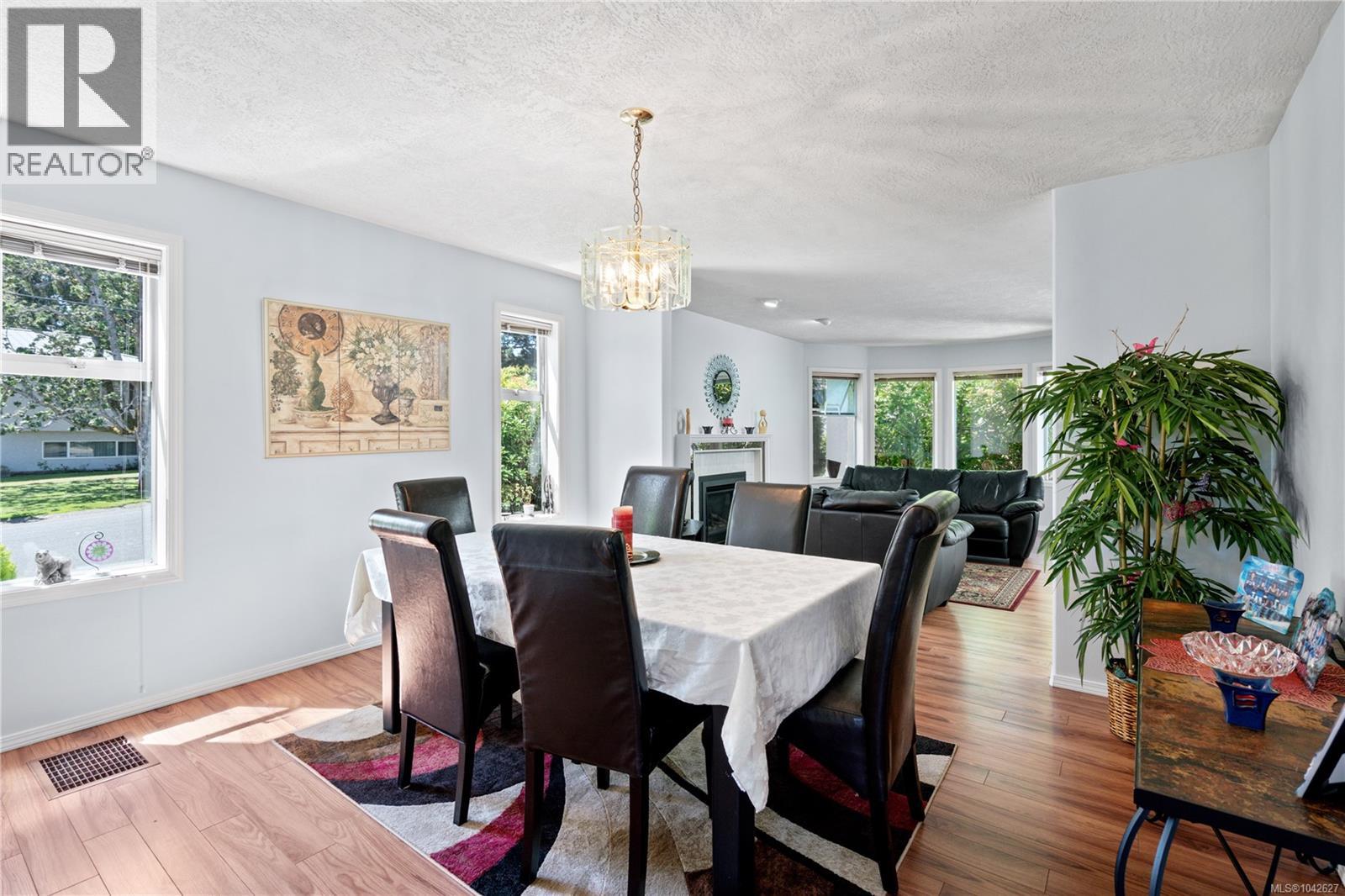 4239 Arbordale Crt - 9