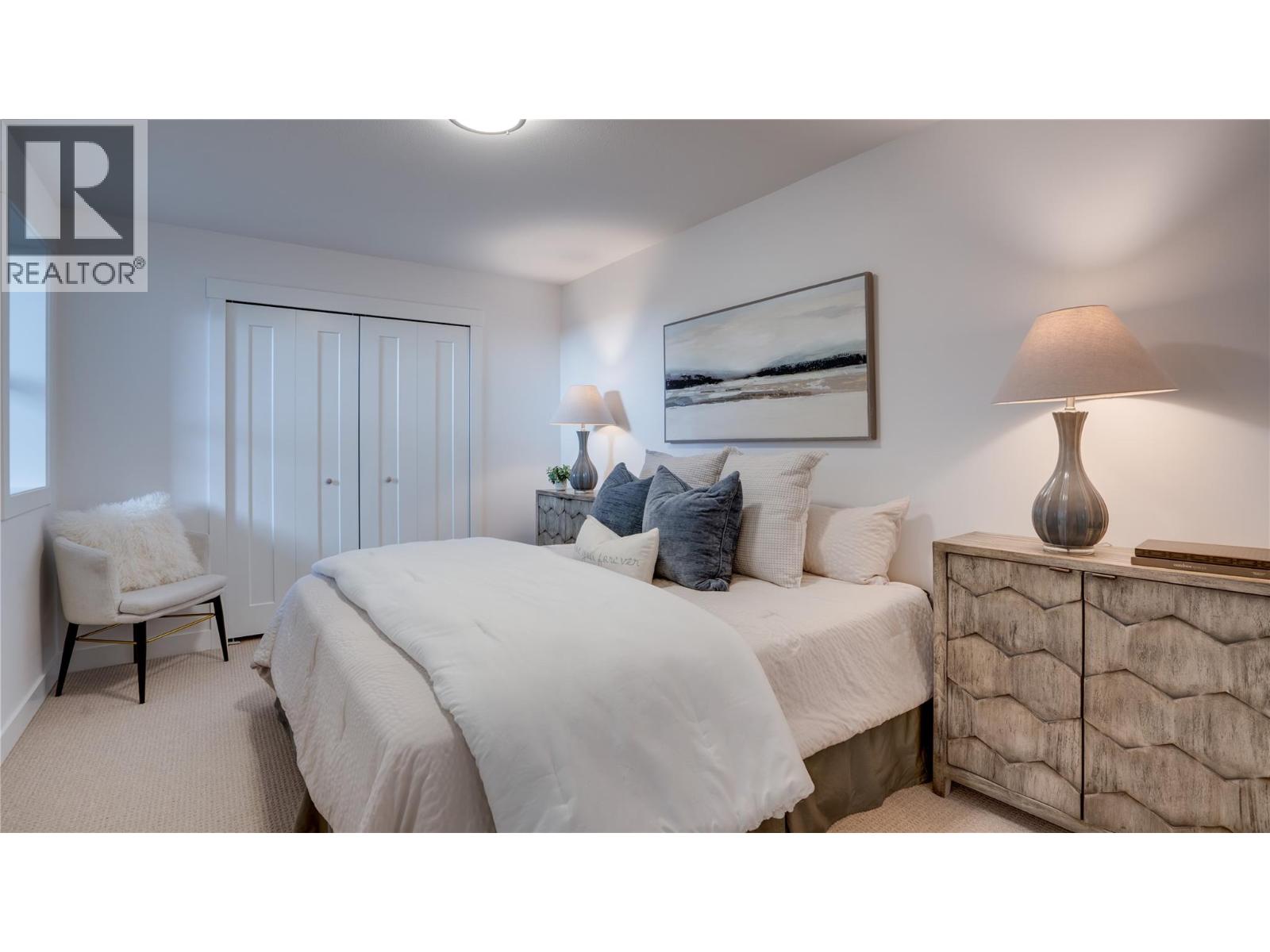 #3 1050 Mt Revelstoke Place - 16