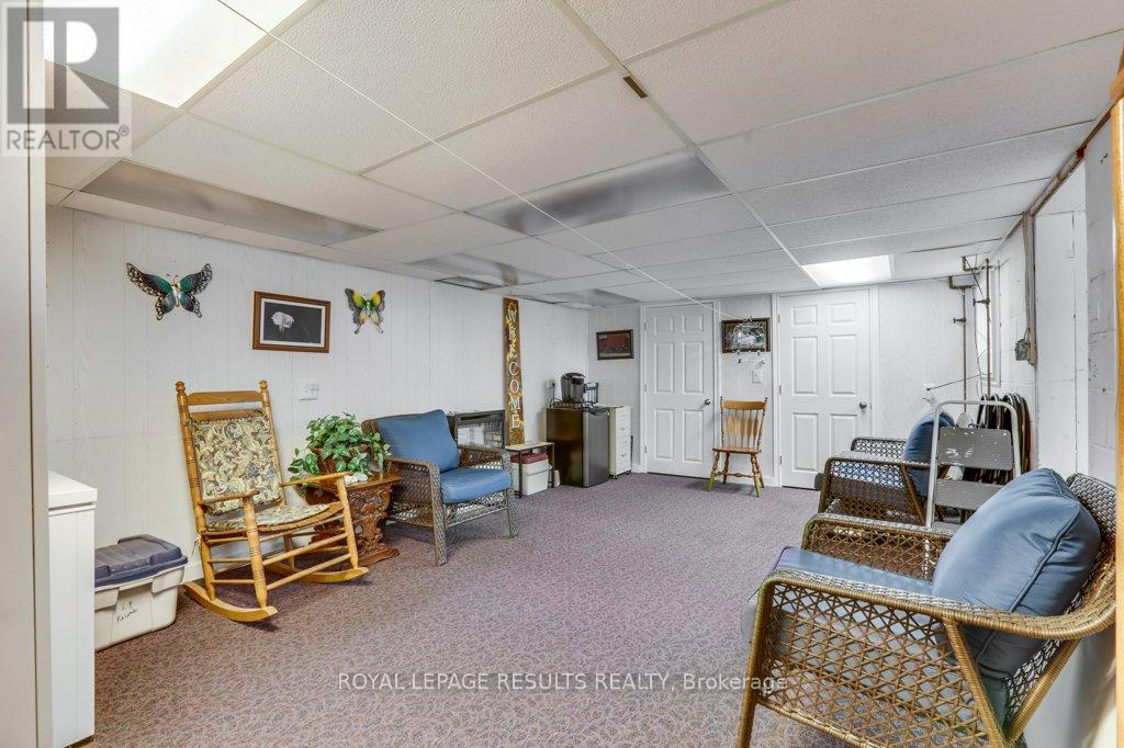 124623 SIMCOE STREET - 37