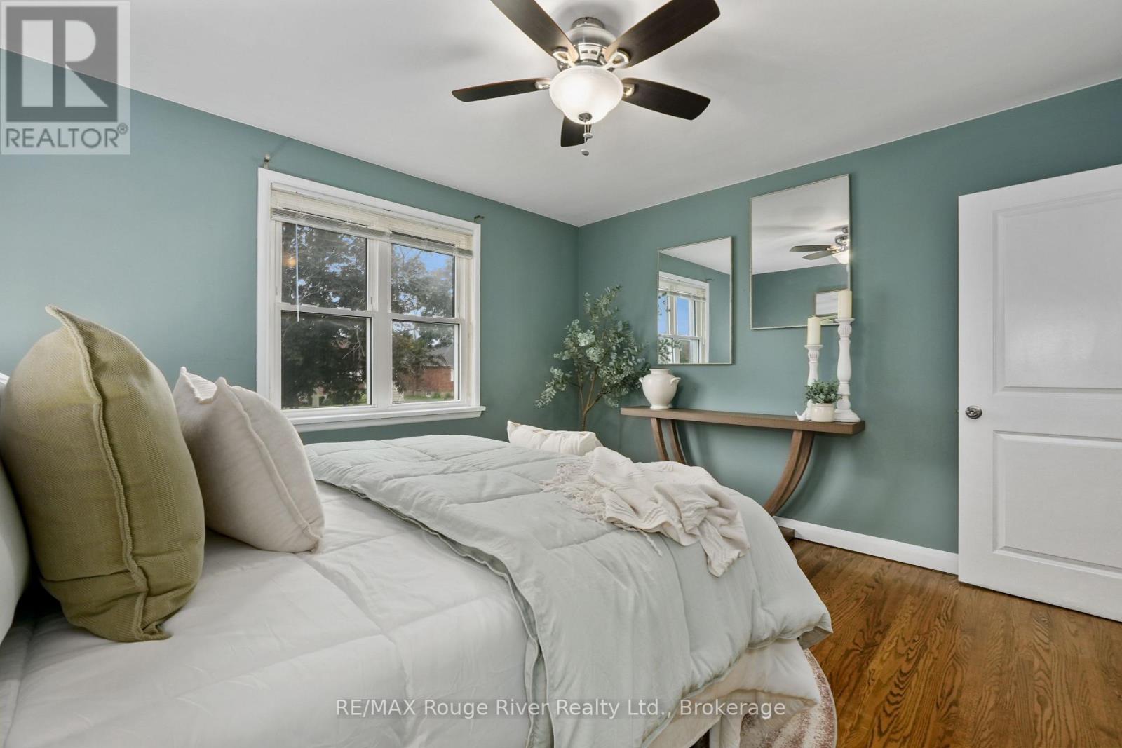 528 BARBARA STREET - 22