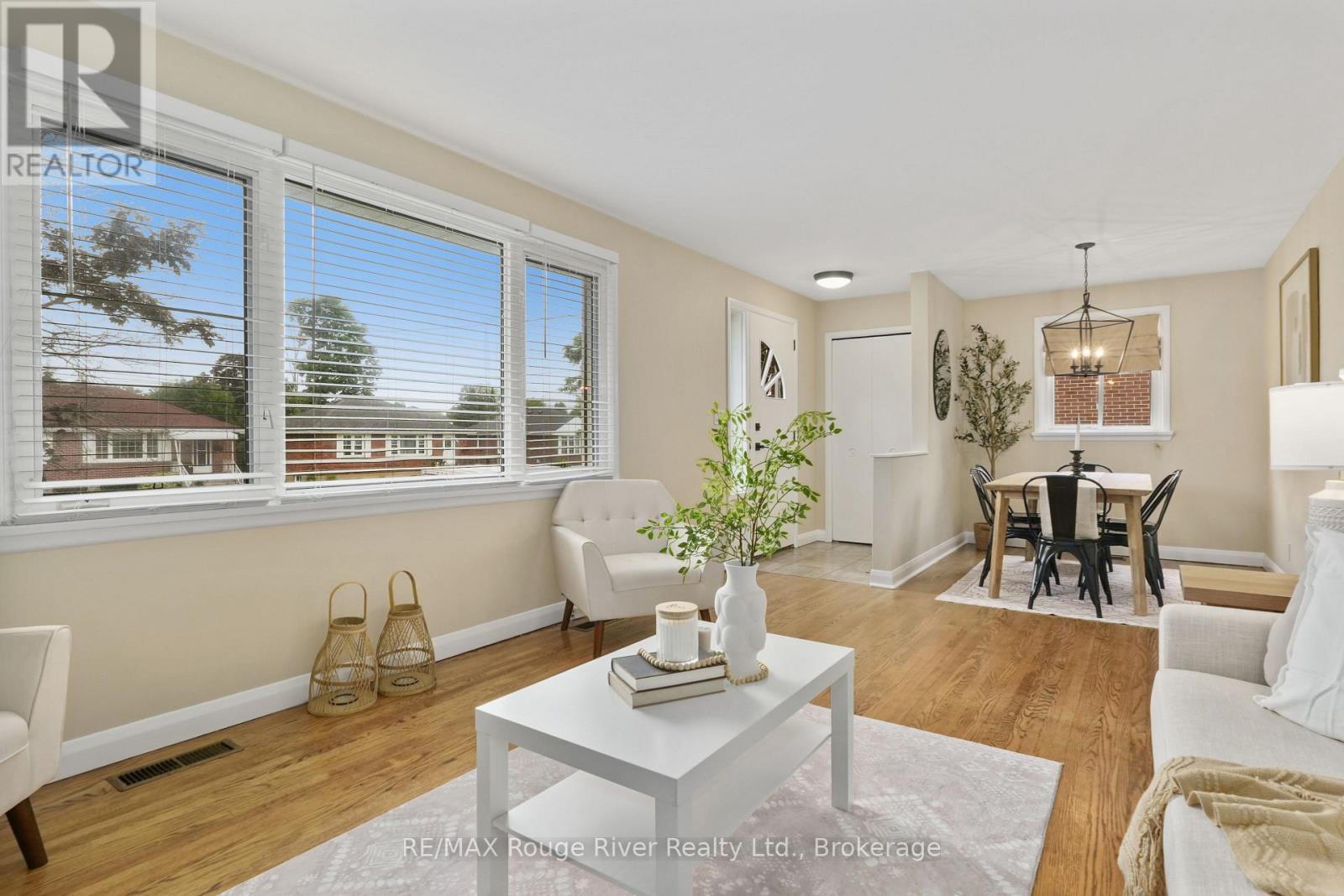 528 BARBARA STREET - 8