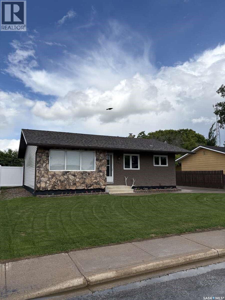 405 7th AVENUE W - 2